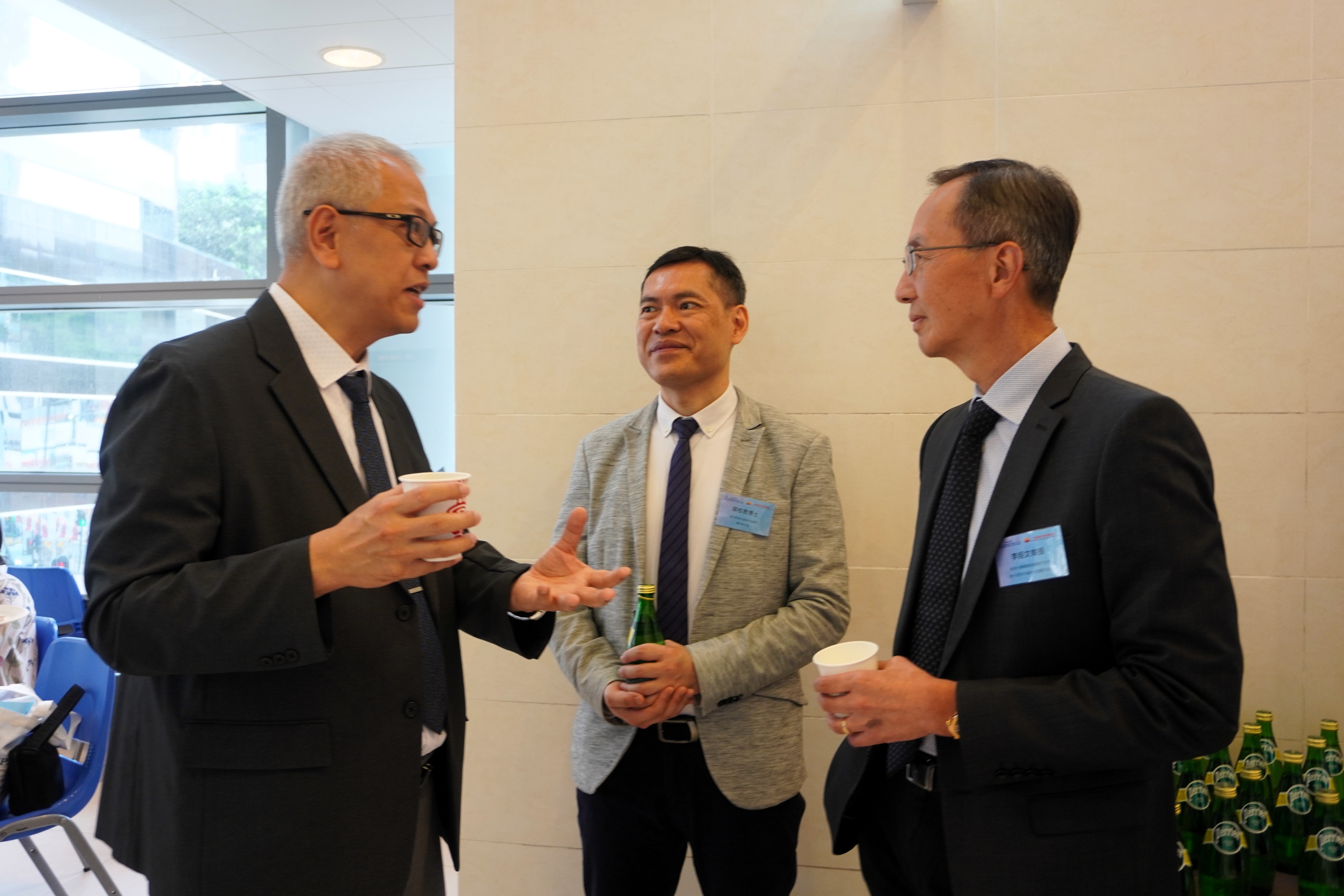 HPSHCC - 與香港中文中學聯會簽訂合作協議