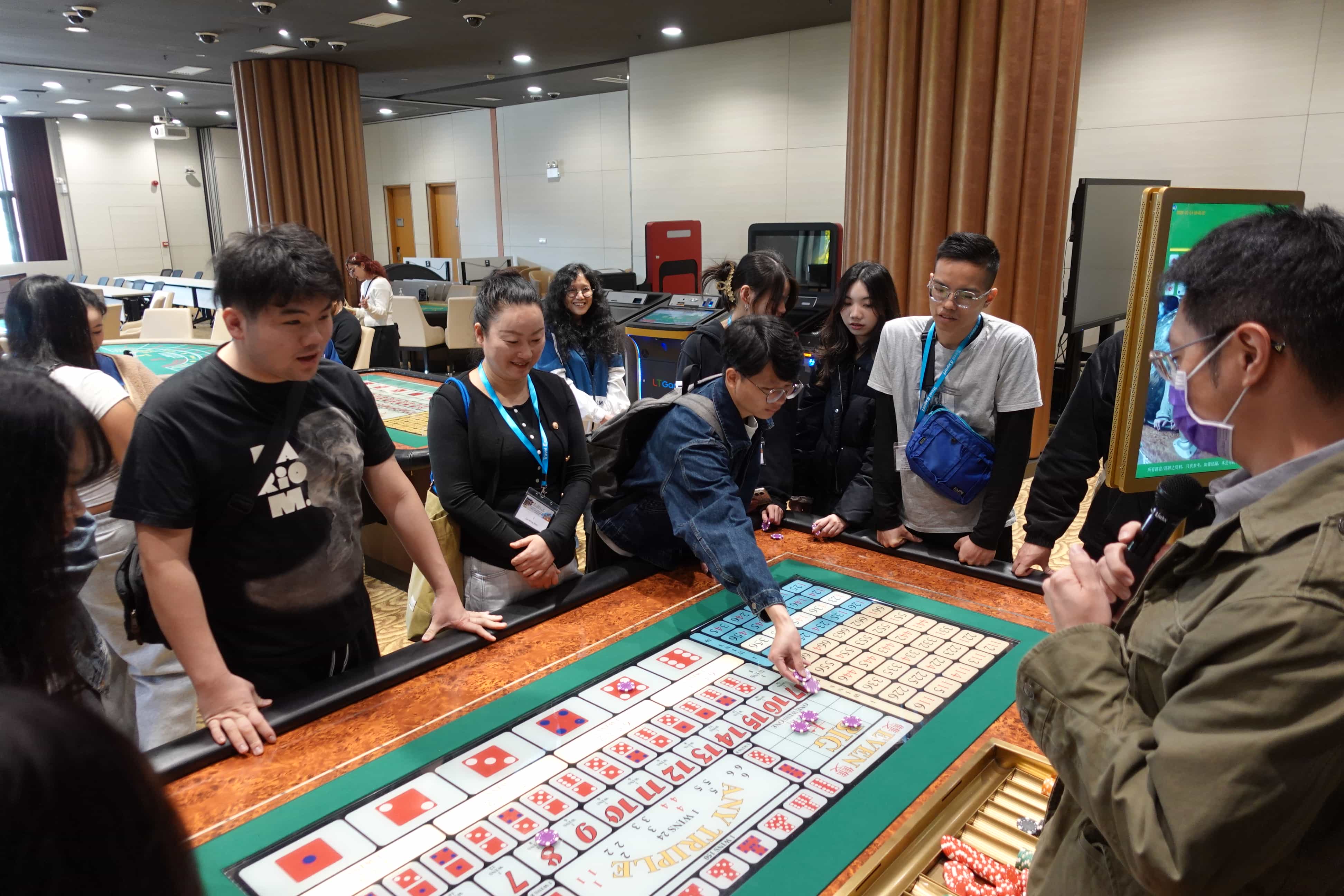 HPSHCC 酒店、旅遊及款待澳門及珠海遊學團