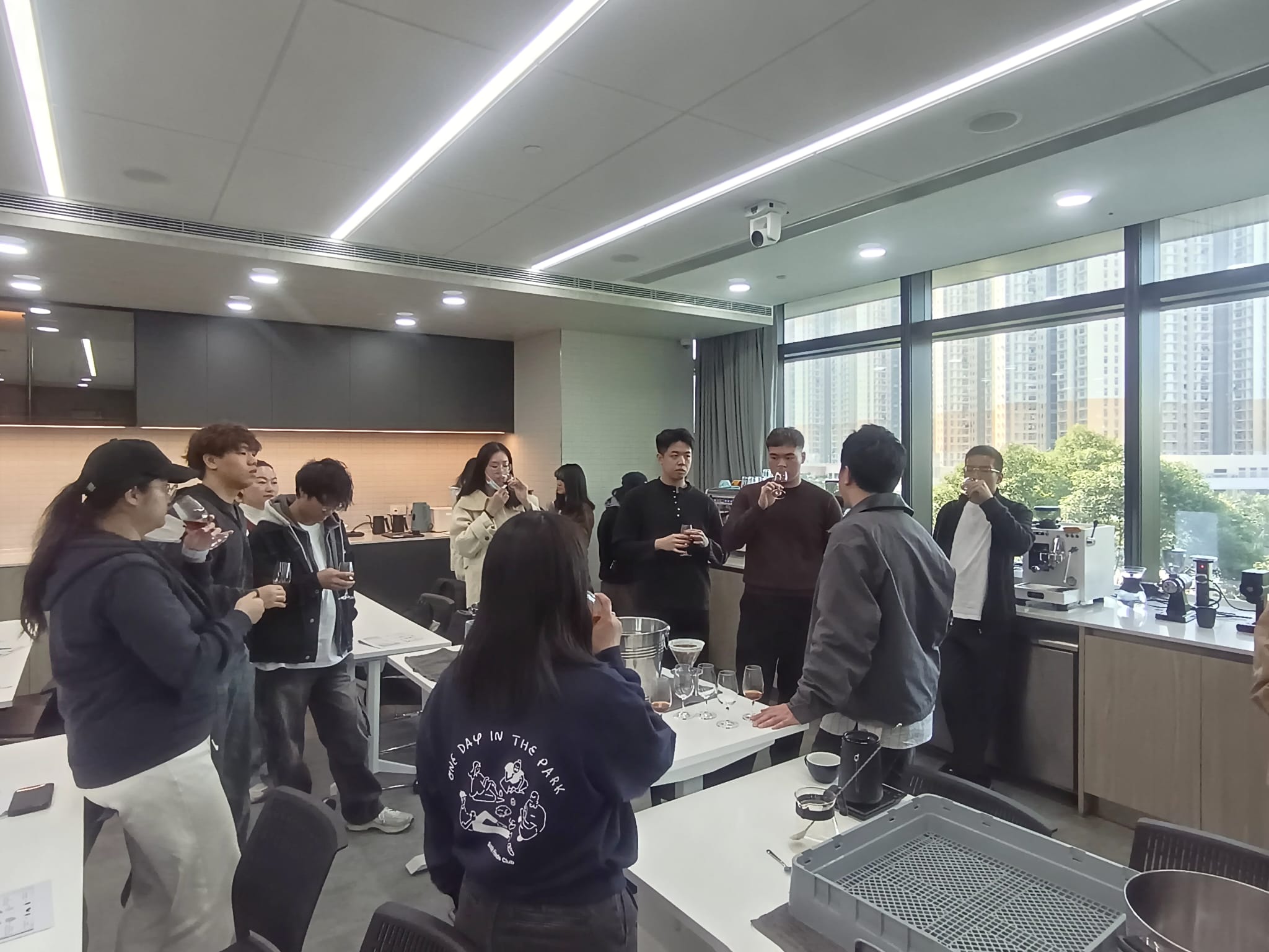 旅遊及酒店管理高級文憑學生參加咖啡拉花工作坊 - Photo - 15